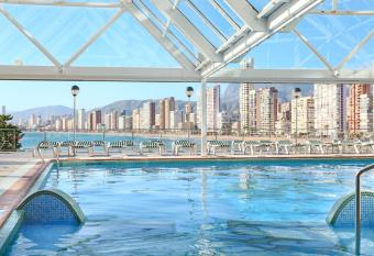 Hotel Benikaktus allows 18 year olds to book a room