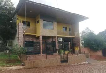 Hospedaje   a Eli has Balcony rooms