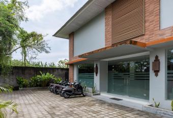 Cove Matahari Guesthouse Sunset allows 18 year olds to book a room