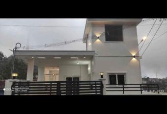 Kothagiri SR Grove hills2bhk,Hill view allows 18 year olds to book a room