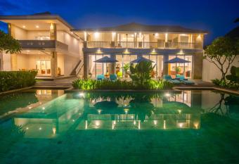 Suzuki Villa Ketewel Beachfront allows 18 year olds to book a room