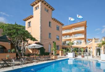 Van der Valk Hotel Barcarola has Balcony rooms