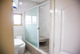 WESTLAND EXECUTIVE SUITES allows 18 year olds to book a room