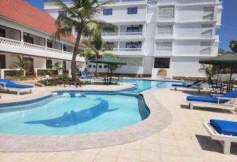 Diani Palm Resort allows 18 year olds to book a room
