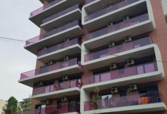 Luxury 3 Bedrooms Apartment Sophia Mamaia has Balcony rooms