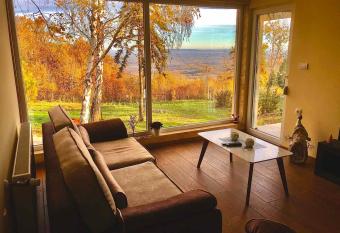 Imanje POGLED allows 18 year olds to book a room