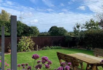 The Snuggery Broadclyst allows 18 year olds to book a room