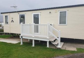 Littlesea Haven fleetview has Balcony rooms