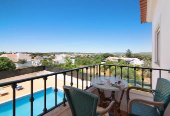 Algarve apartments H has Balcony rooms