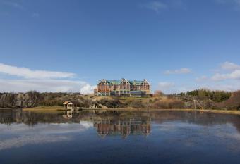 Hotel y Caba  as Llanuras de Diana - Caja Los Andes allows 18 year olds to book a room