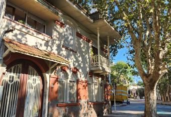 Youki Haus Hostel has Balcony rooms