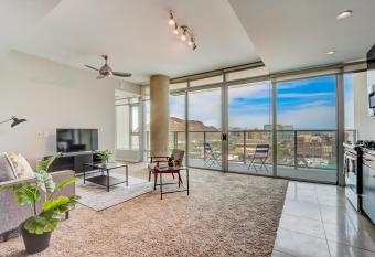 FRONTDESK 133 West 6th St Apts Downtown Tempe has Balcony rooms