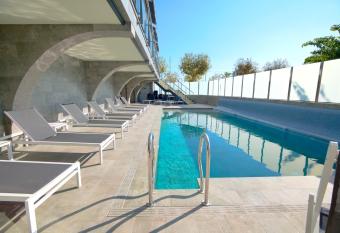 Hotel Internacional has Balcony rooms