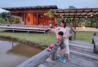 Active Kids Farm Pattaya has Balcony rooms