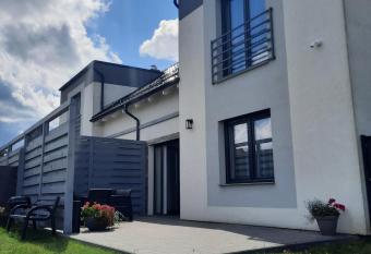 Chabrowa Apartamenty 1 has Balcony rooms