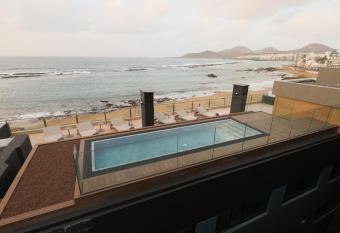 Sercotel Playa Canteras allows 18 year olds to book a room
