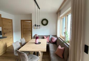 Apart Helena has Balcony rooms