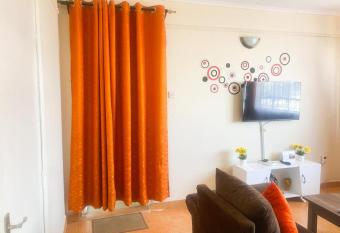 Lily s Tom Mboya Cosy two bedroom allows 18 year olds to book a room