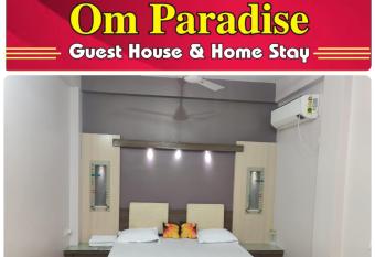 Om Paradise has Balcony rooms