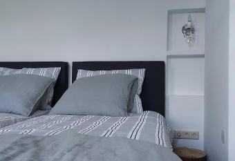 B en B Sluisje 1818 allows 18 year olds to book a room