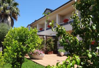Hotel El Pescador has Balcony rooms