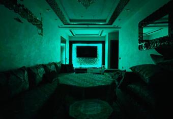 Appartement Calme 2 allows 18 year olds to book a room