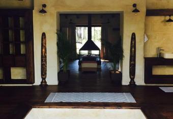 Tierra de Kha allows 18 year olds to book a room