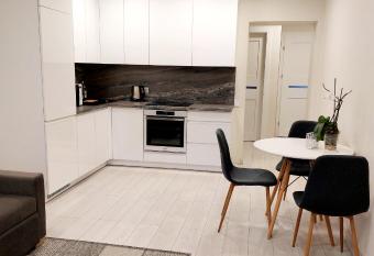 Daukanto Apartment in Center allows 18 year olds to book a room