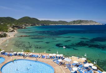 Invisa Hotel Club Cala Verde has Balcony rooms