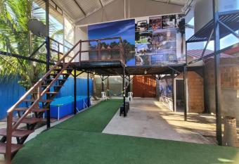 Pucallpa House has Balcony rooms