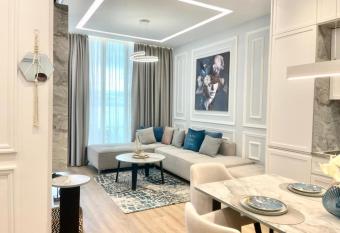 AURA Villa has Balcony rooms