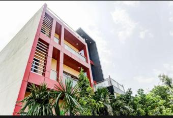 Mohan Palace has Balcony rooms