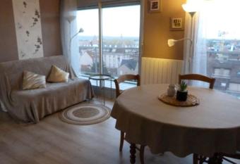 38m with terrace close to the beach has Balcony rooms