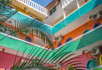 Kahlo Puerto Escondido allows 18 year olds to book a room