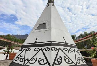 Fungi Tipis has Balcony rooms