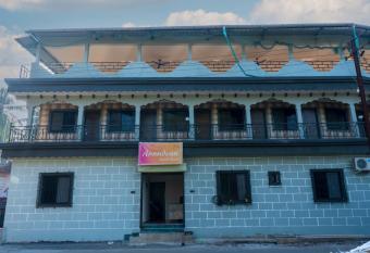Anandvan Beach Resort allows 18 year olds to book a room