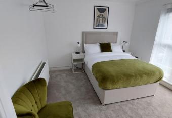 bankwellstreet has Balcony rooms