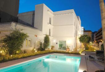 Hotel Bulevard has Balcony rooms