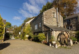 Wheel house at Bissick Old Mill allows 18 year olds to book a room