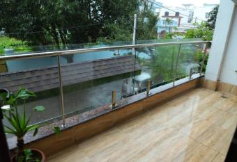 Awsome Property Someone Will Love To Live num001 has Balcony rooms