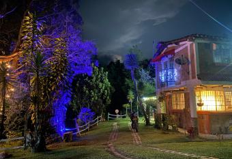 Casa en medio del campo de guatape has Balcony rooms