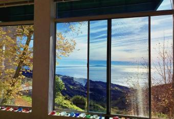 Spectacular Ocean & Mountain View Villa has Balcony rooms