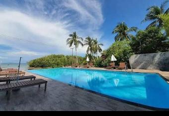 KOHMOOK THE SUN GREAT RESORT has Balcony rooms