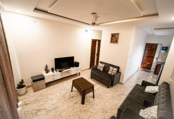 Staeg Penthouse 2Bhk has Balcony rooms