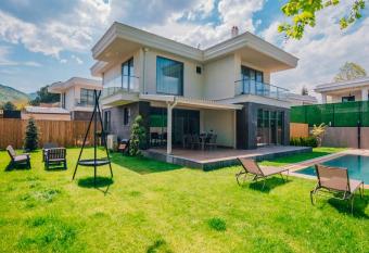 New Balturk Villas Sapanca has Balcony rooms