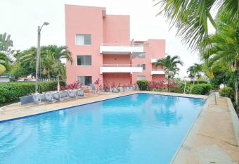 Departamento con Piscina Frente al Mar - Atacames has Balcony rooms