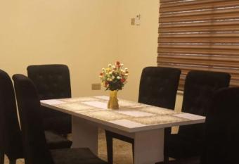 Hanavine Apartment allows 18 year olds to book a room