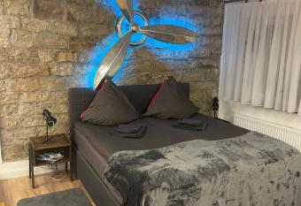 Propeller G  stehaus EG has Balcony rooms