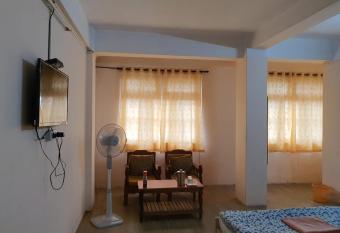 Shambala Guest House has Balcony rooms