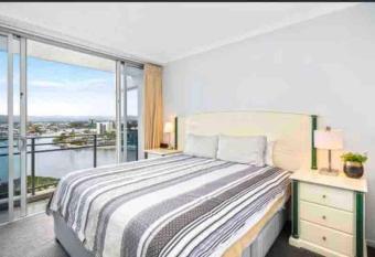 Modern apartment with a breathtaking view has rooms with a private hot tub